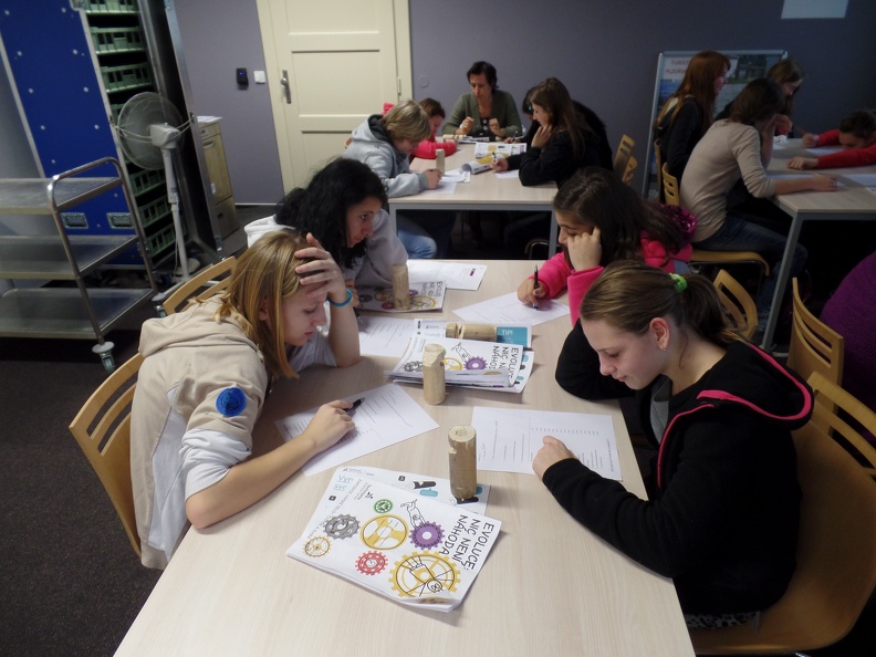 24.11.2014 Techmania (31).JPG