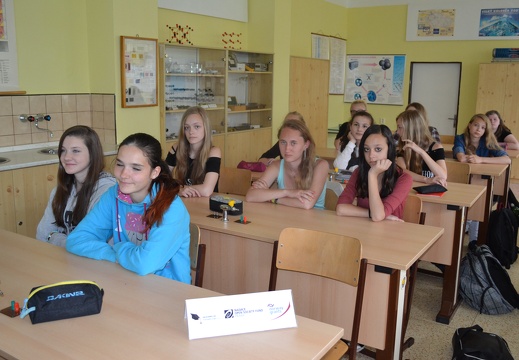 2. Beseda 9. 6. 2015, Olga Pechlátová (2)